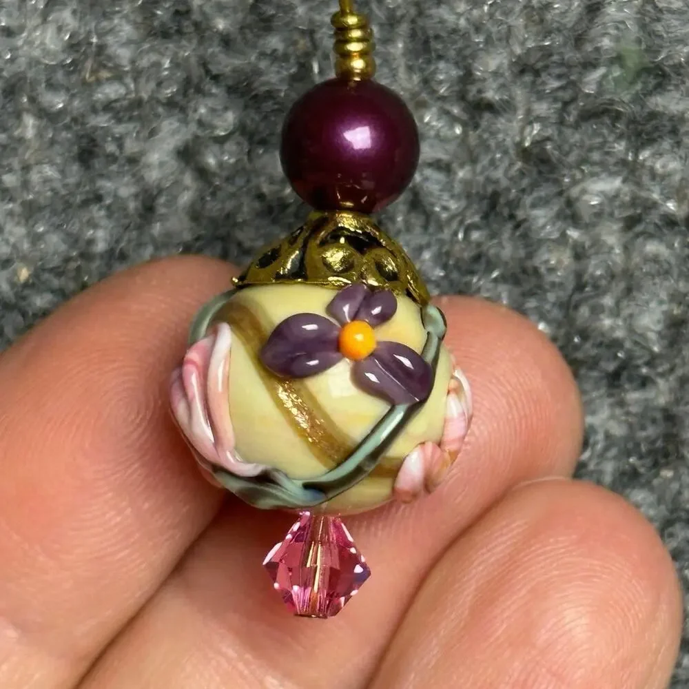 Vintage art glass necklace lamp work hand blown wedding cake bead 19” floral